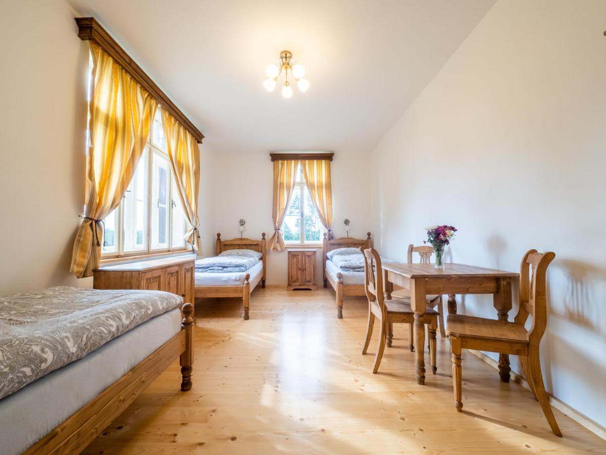 Dreibettzimmer