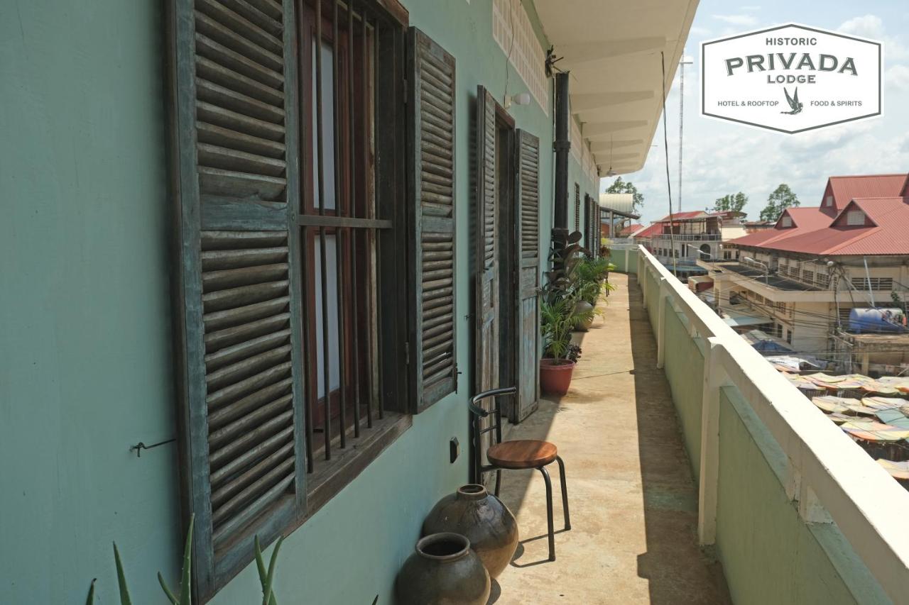 Queen Room with Balcony
