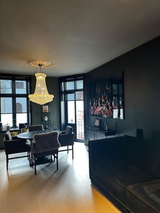 Rålekker byleilighet. Solrik balkong - Ferienwohnung Bergen