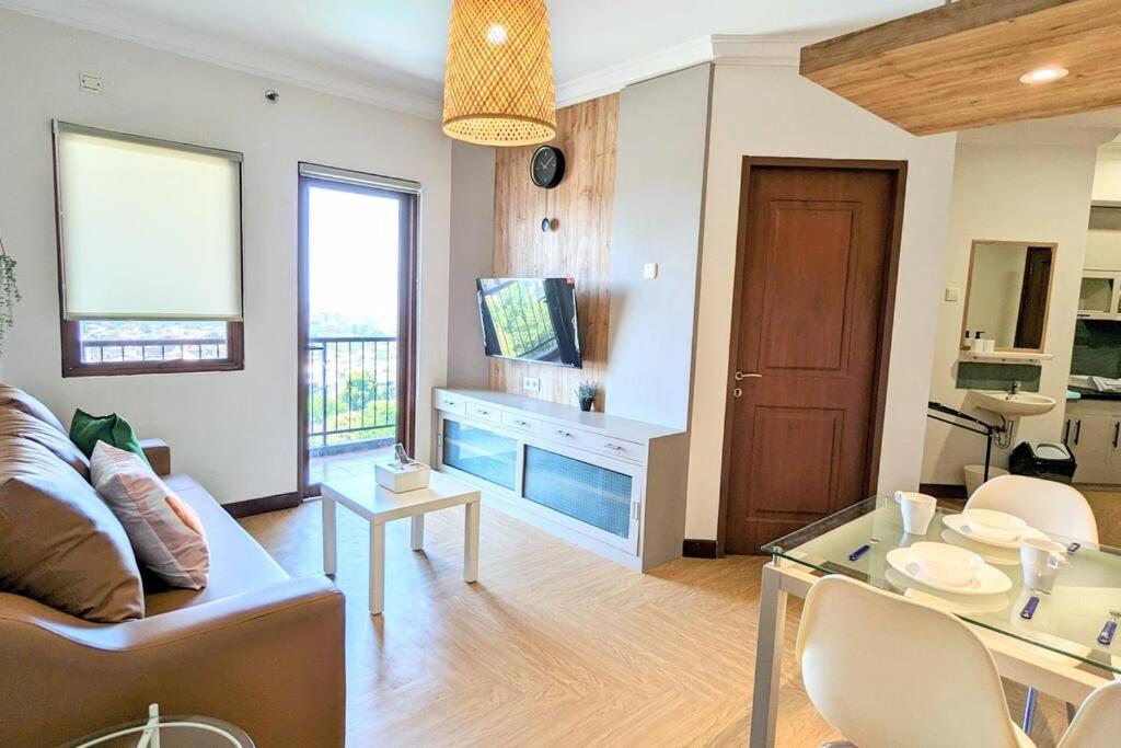 B&B Bandung - Cottonwood Boho Apartment at Majesty 1601 - Bed and Breakfast Bandung