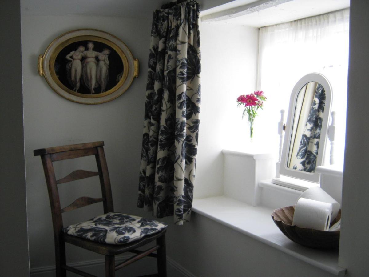 Deluxe Double Room with Shower