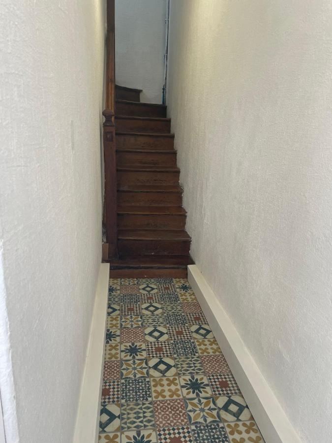 Appartement 35 m2 1er étage 200 m de la mer avec jardin - Ferienwohnung