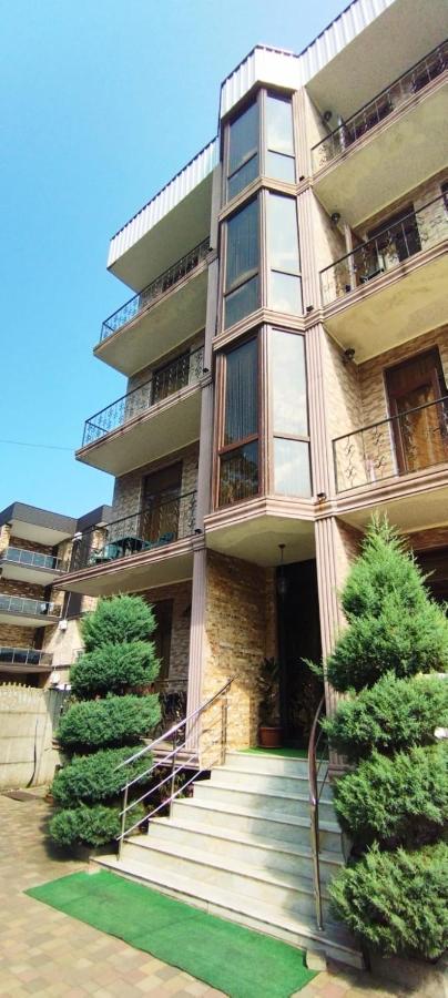 Hotel TWINS ANNA - B&B K'obulet'i