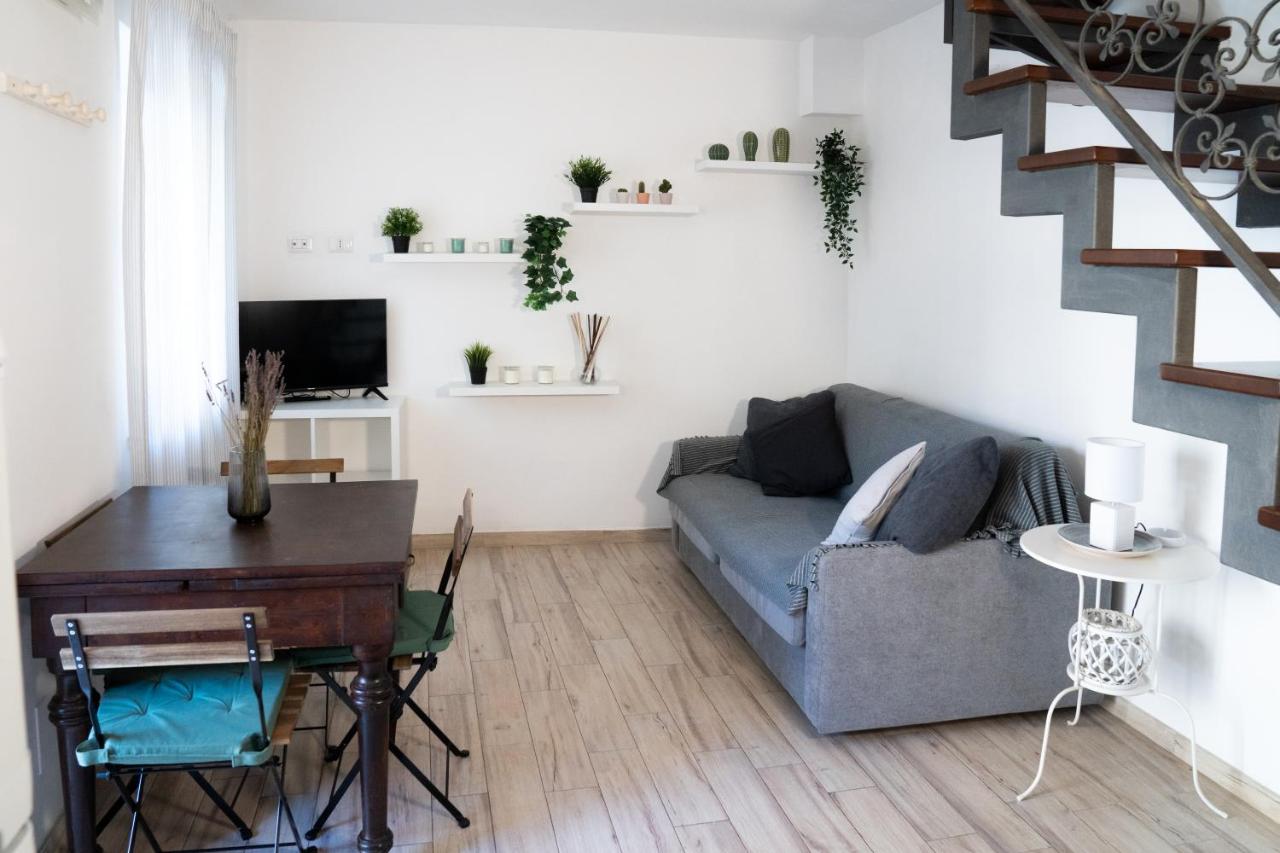 La Casa Nel Vicolo - Ferienwohnung