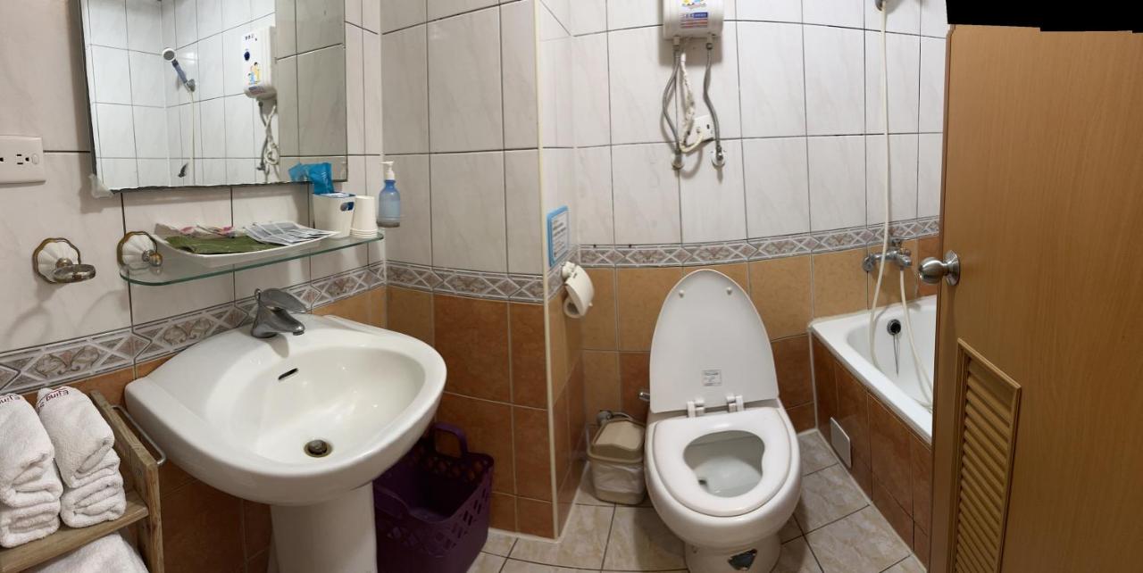 Apartment with Balcony- Room Selected at Check-In