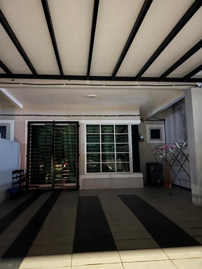 khalish homestay kluang - Chambres d’hôtes