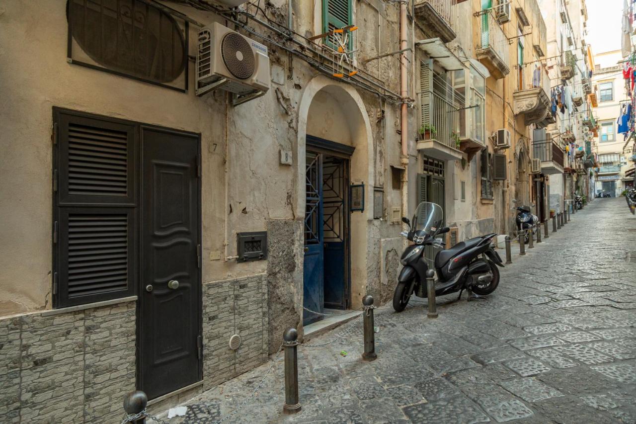 La casa di Nina - B&B Napoli