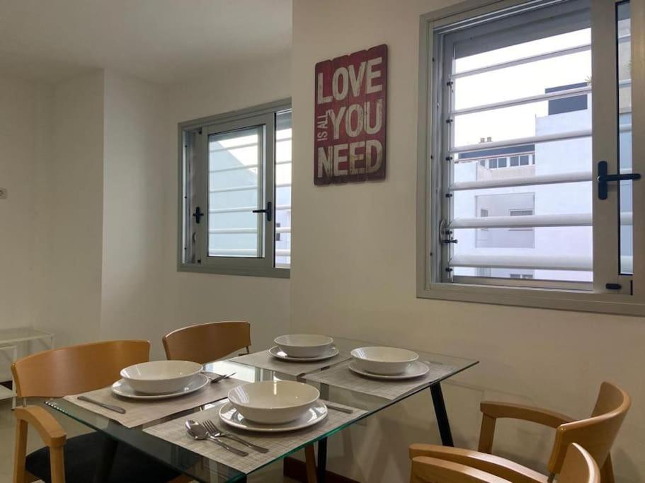 Bright lovely quiet flat very centric in SC - B&B Santa Cruz de Tenerife