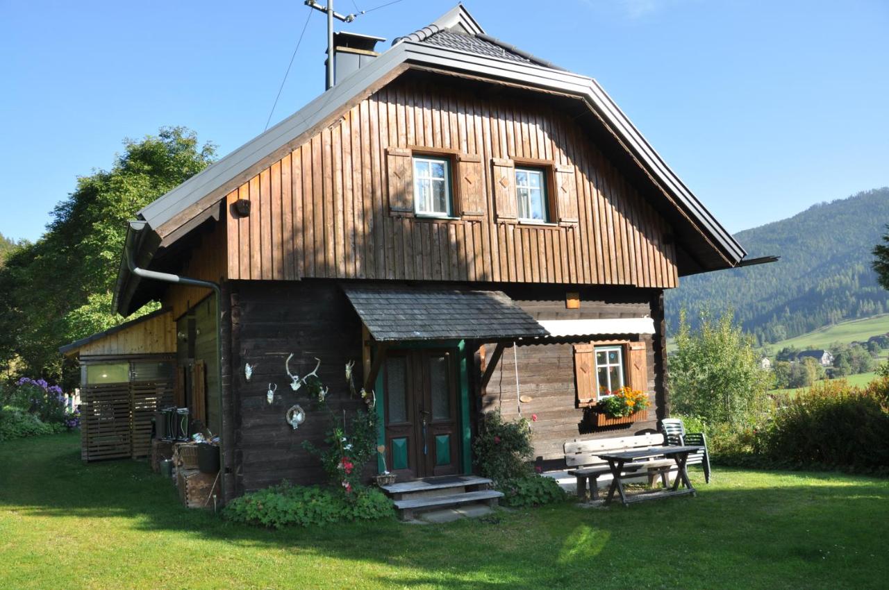 B&B Gnesau - Villa Waldfriede - Bed and Breakfast Gnesau