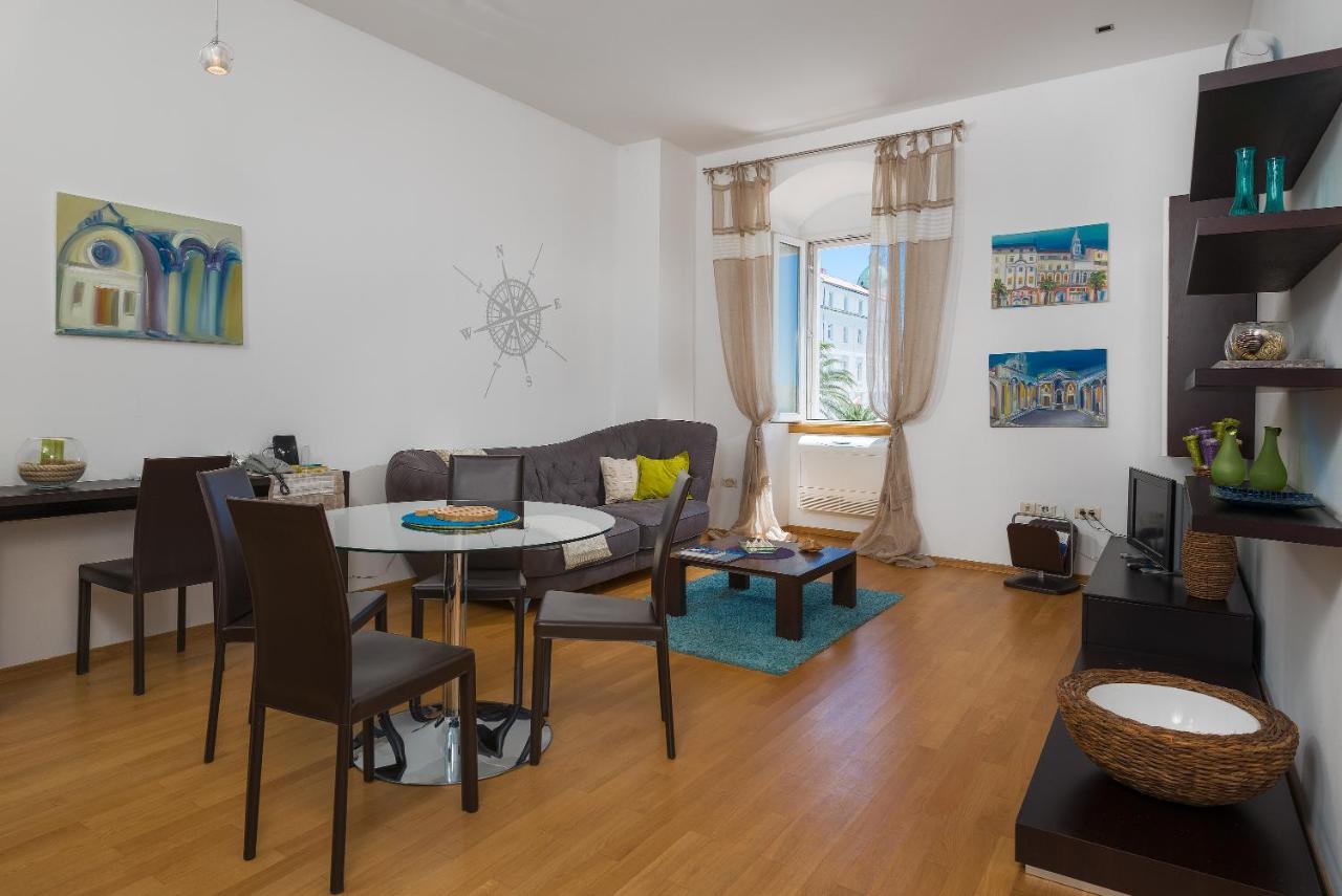 One-Bedroom Apartment with Sea View