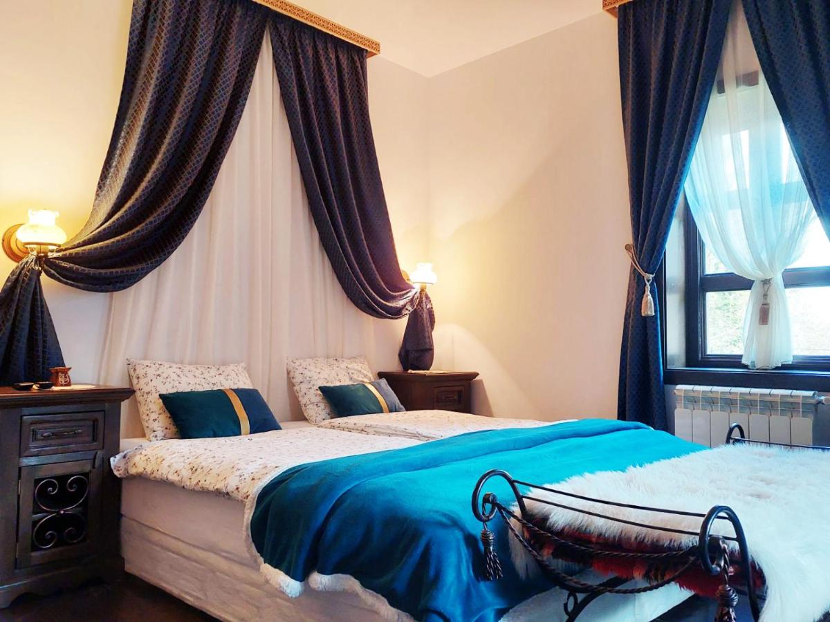 Triple Room with Terrace