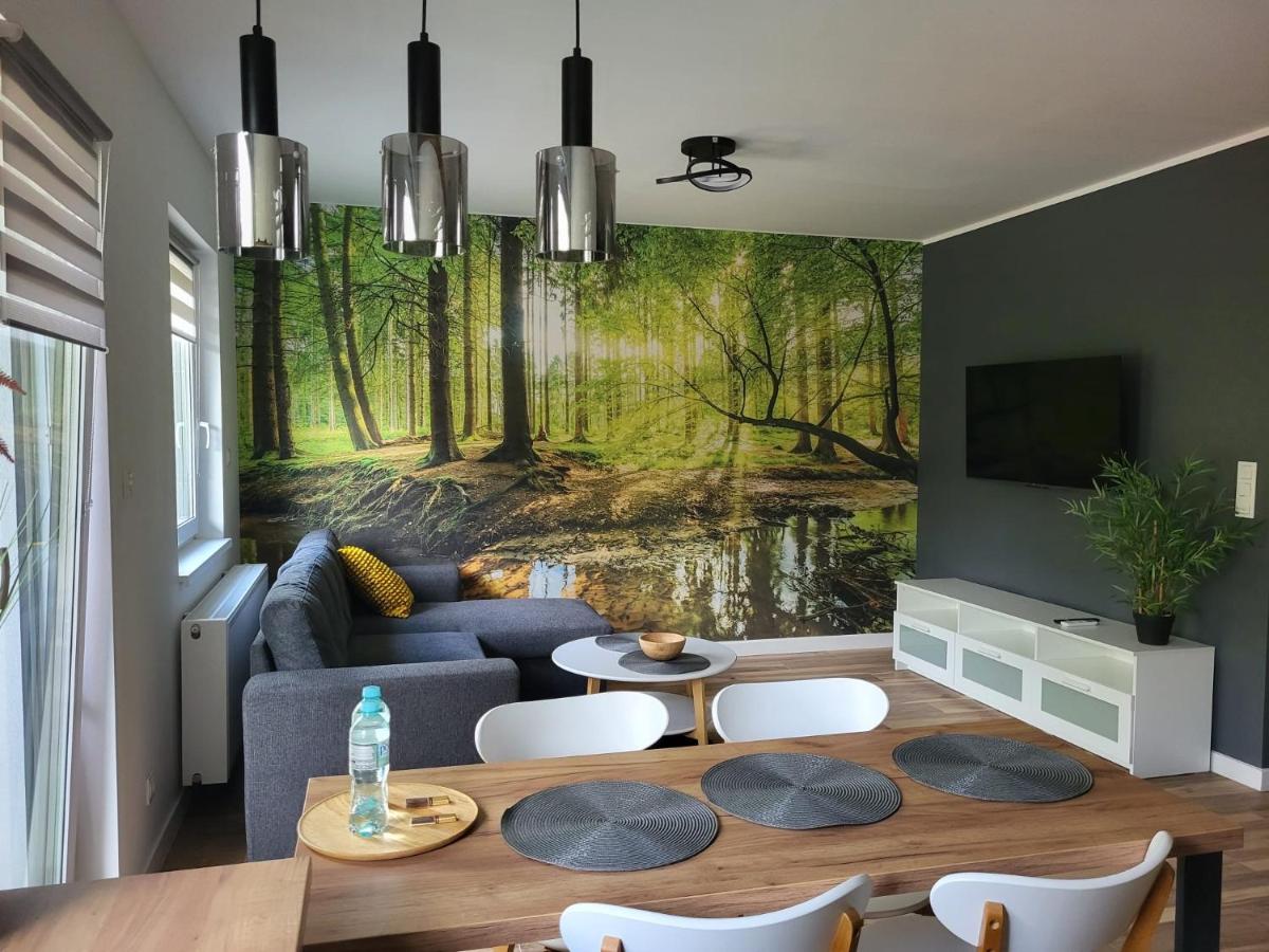 Apartamenty Dębowa 4 PRIV OGRÓD I MIEJSCE NA ROWERY - B&B