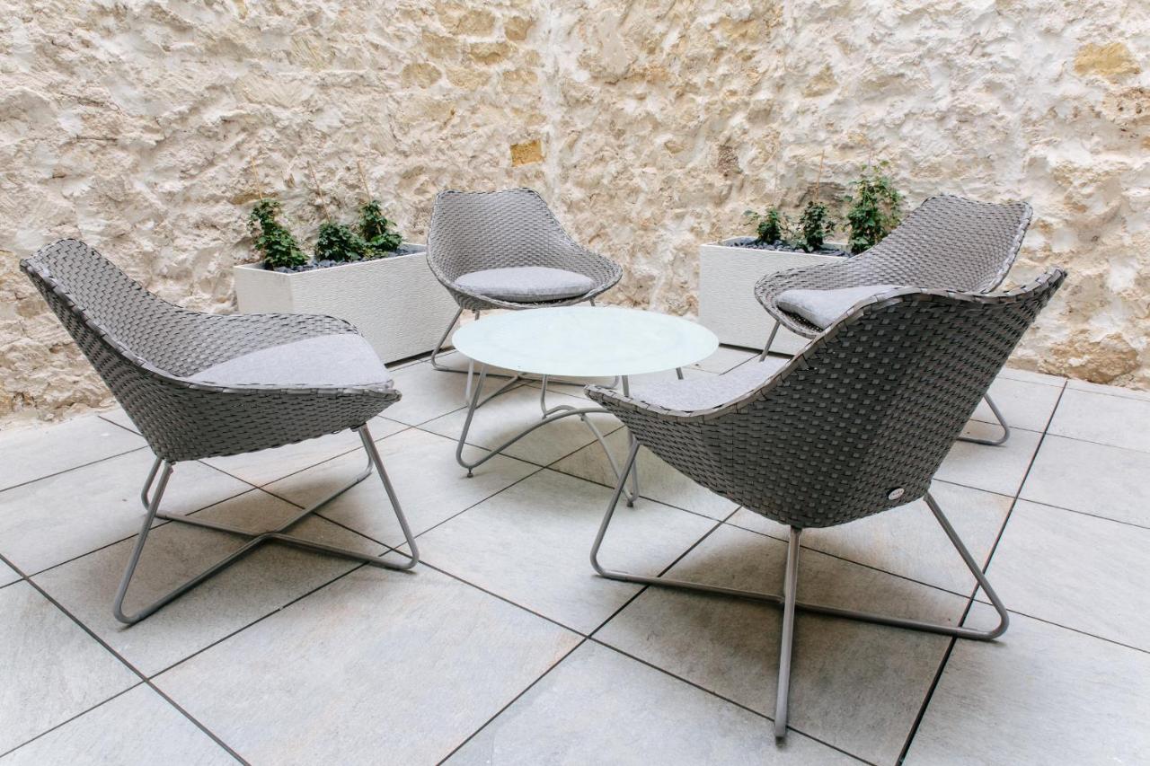 Appartamento Deluxe con 2 Camere da Letto (2-4 Adulti) con Patio 