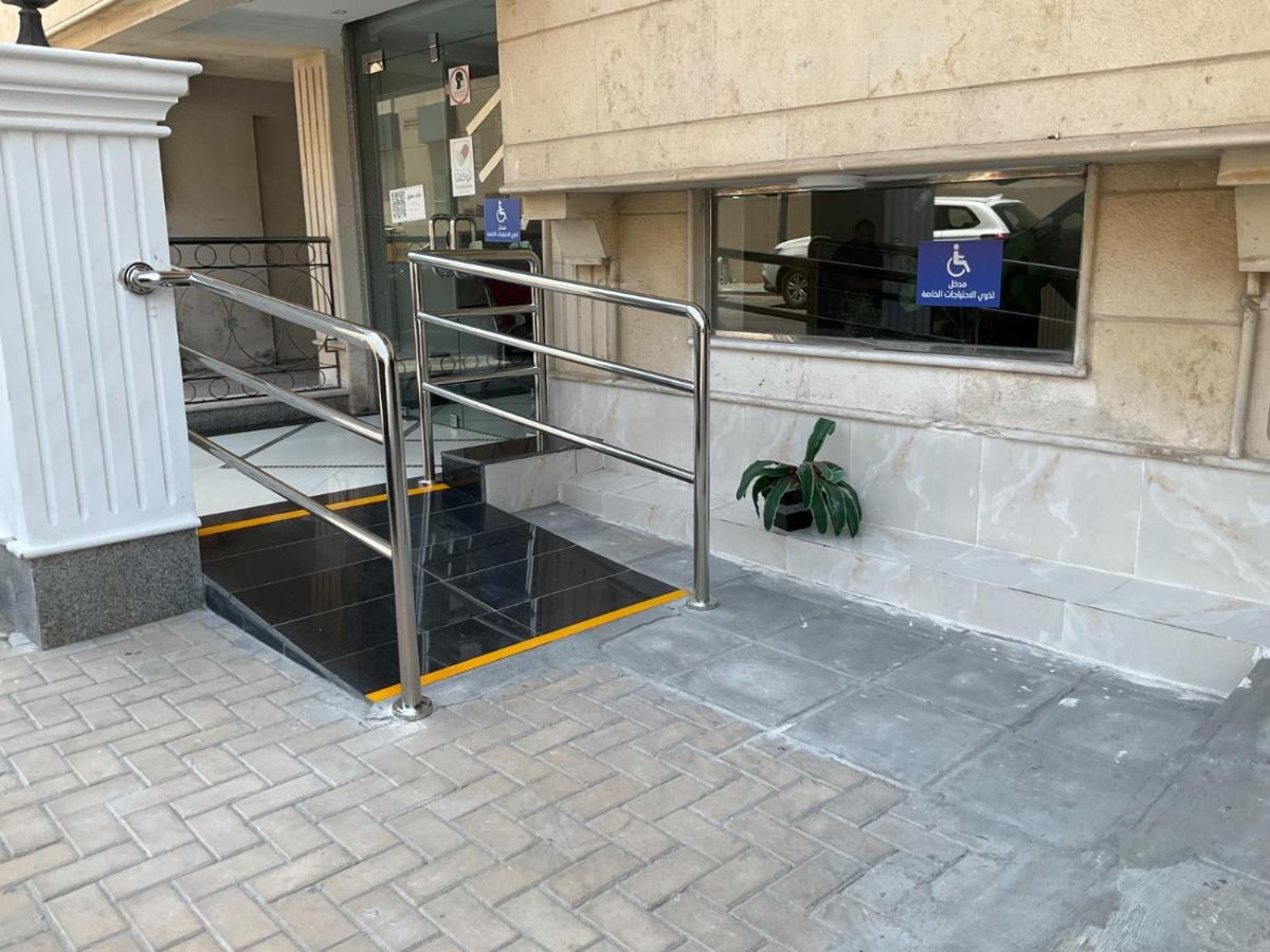شقق منامي للشقق المخدومة-فئة التصنيف اقتصادي - Chambres d'hôtes Khobar