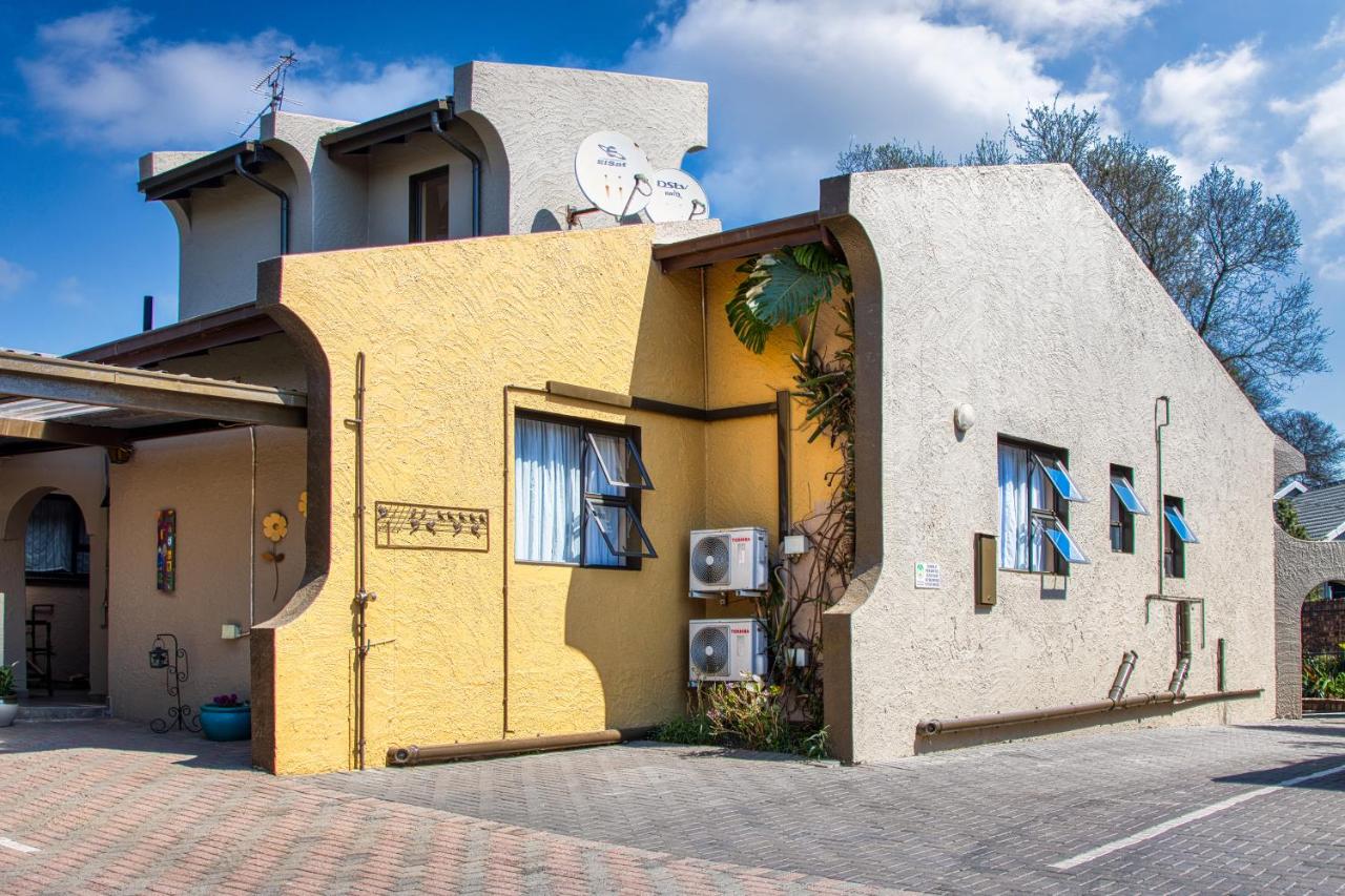Woodpecker's Inn Guest House - B&B Kempton Park