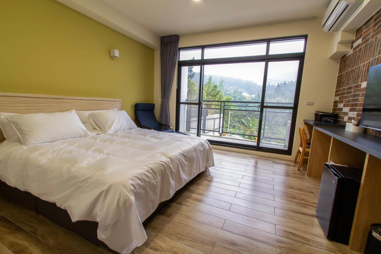 Queen Room with Balcony