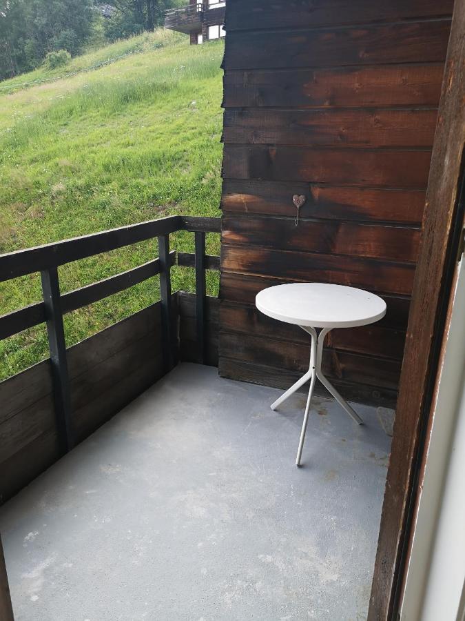 Appartement lumineux, 4-6 personnes, refait à neuf - Chambres d'hôtes Les Gets