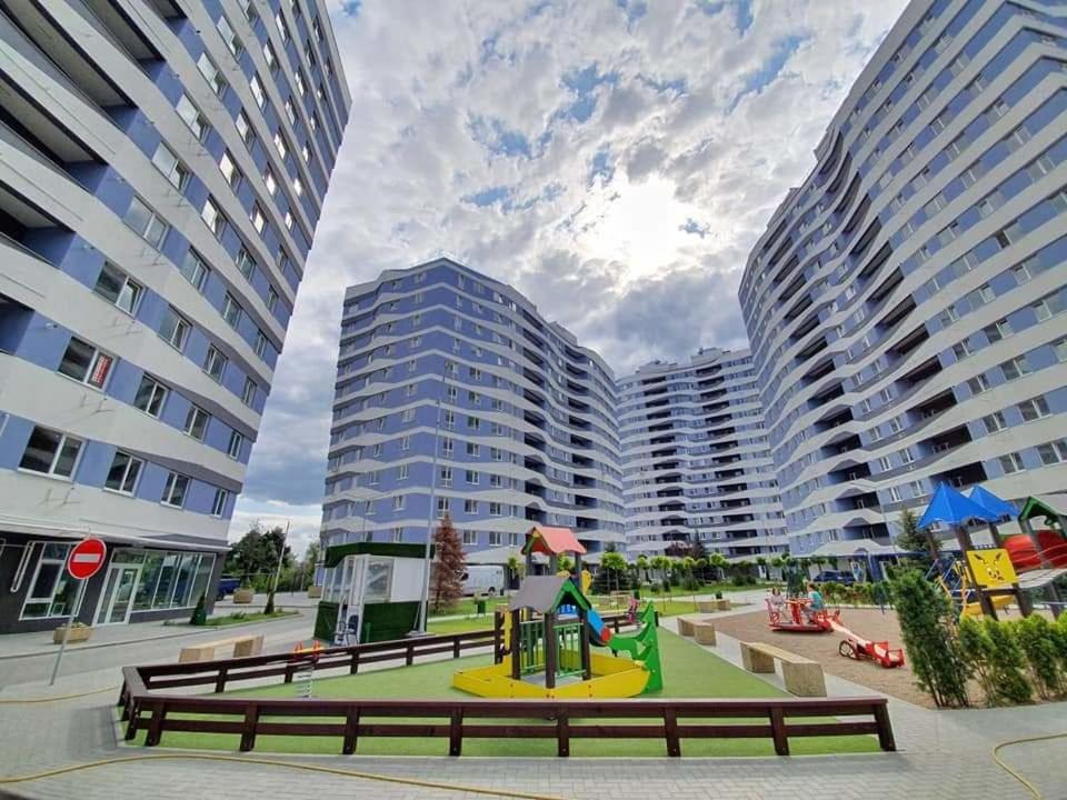Apartament frumos in centrul orasului! - B&B