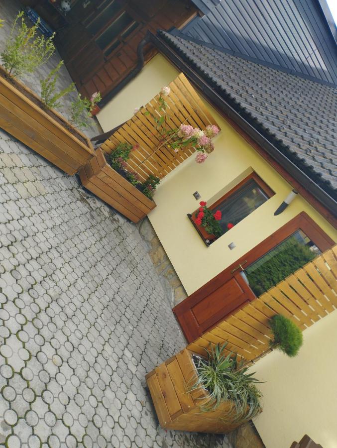 B&B Spišská Nová Ves - Apartmán Eliška Drevený raj - Bed and Breakfast Spišská Nová Ves