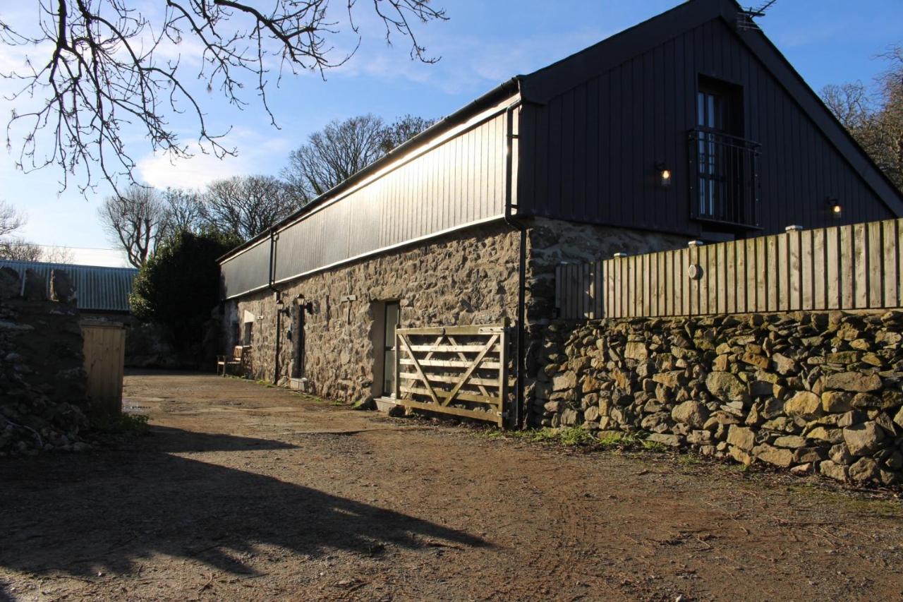 Peibio at Llanfair Hall - B&B Dwyran