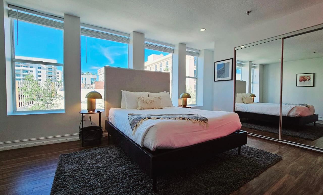 The Lofts on Clematis 303 Downtown West Palm Beach - B&B West Palm Beach