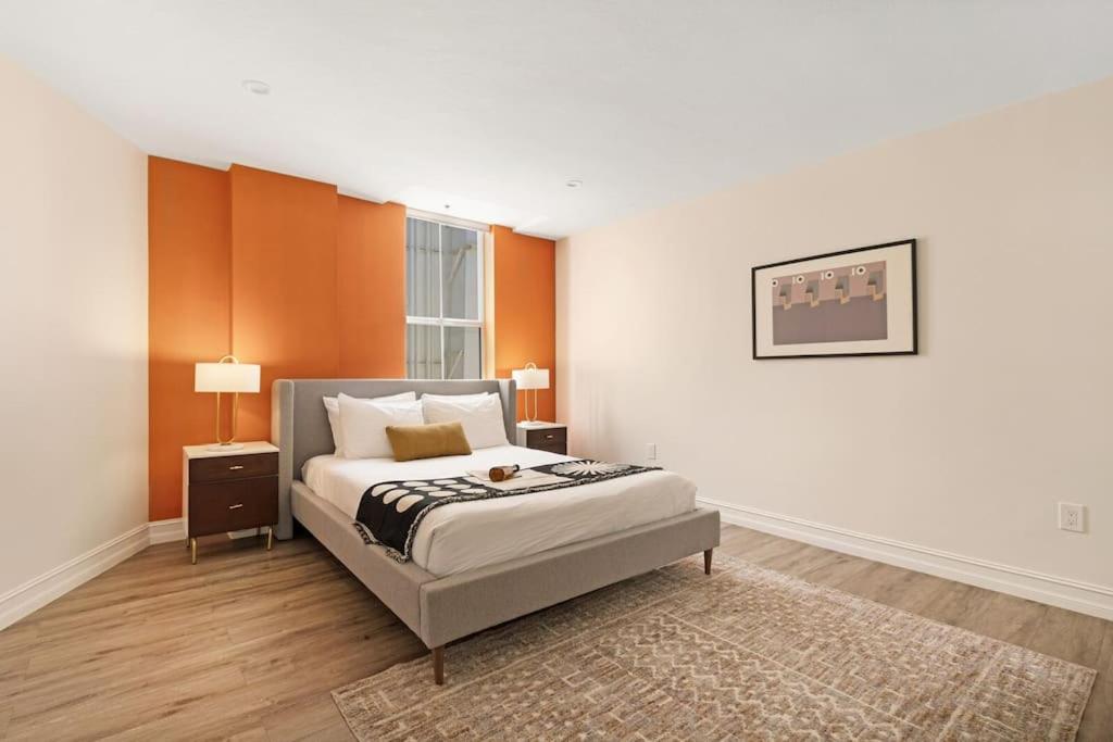 The Lofts on Clematis 506 Downtown West Palm Beach - B&B West Palm Beach