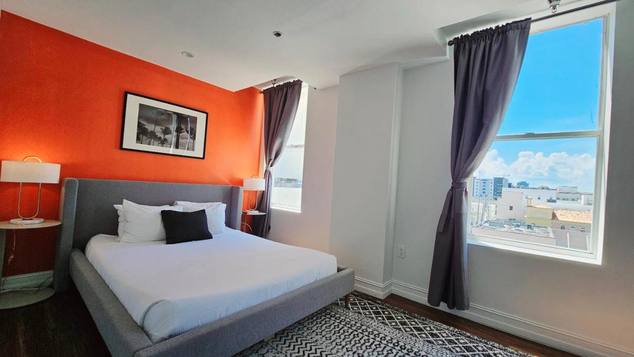 The Lofts on Clematis 507 Downtown West Palm Beach - B&B West Palm Beach