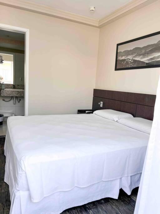 Vistas Orla da Pampulha (Completo) - B&B Belo Horizonte