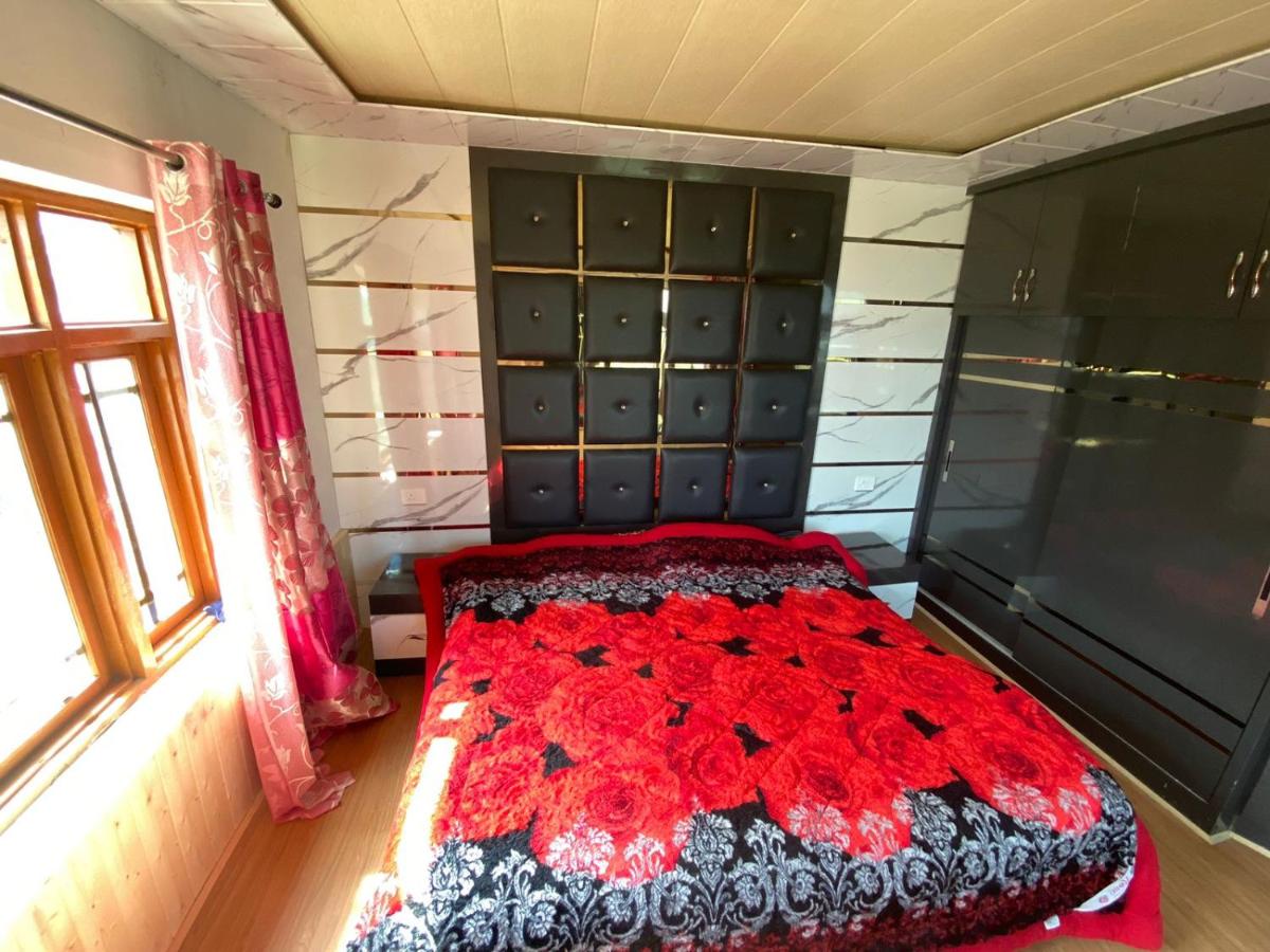 Habitación Doble Deluxe (2 adultos + 1 niño) 