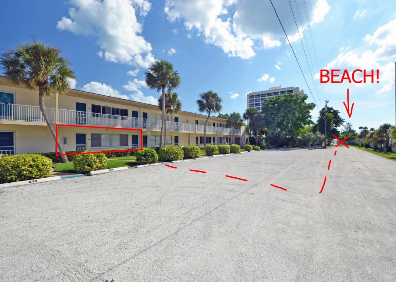 Siesta Beach Condo Rental with direct beach and pool access - B&B