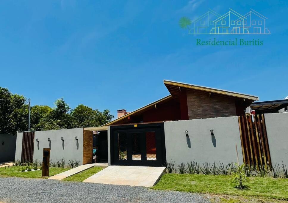 Residencial Buritis-Tarumã Hípica Park - B&B