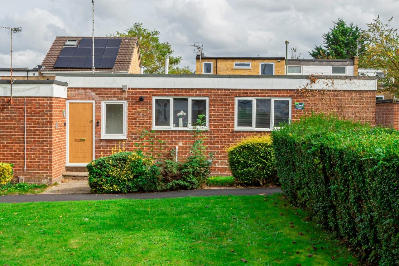 8 Beds, 3baths Perfect For Contractors & Teams - Chambres d’hôtes