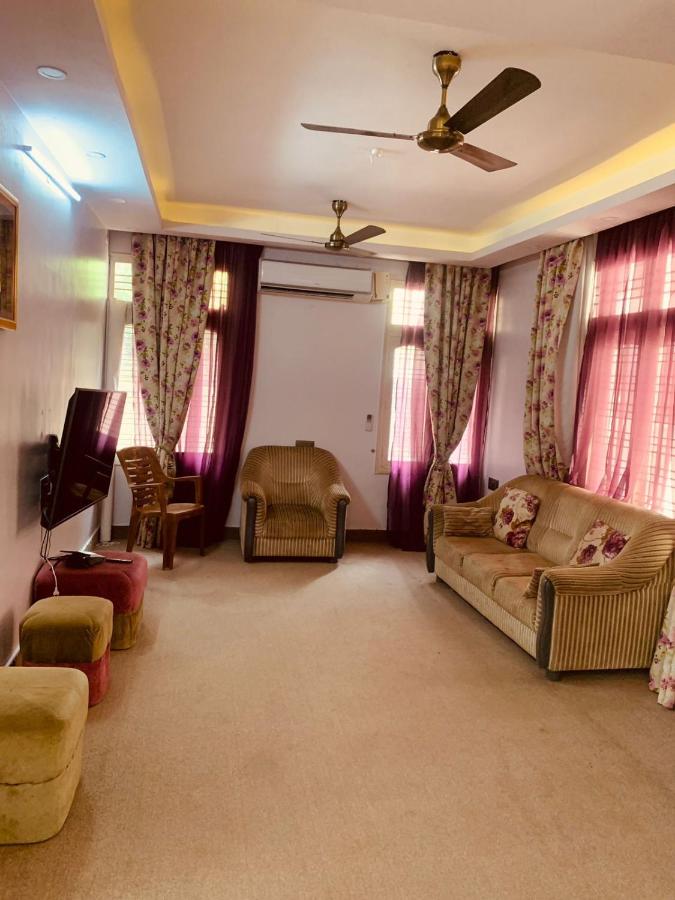 B&B Bangalore - Jamesville-4BHK Villa, Wi-Fi, SmartTV - CityCentre - Bed and Breakfast Bangalore