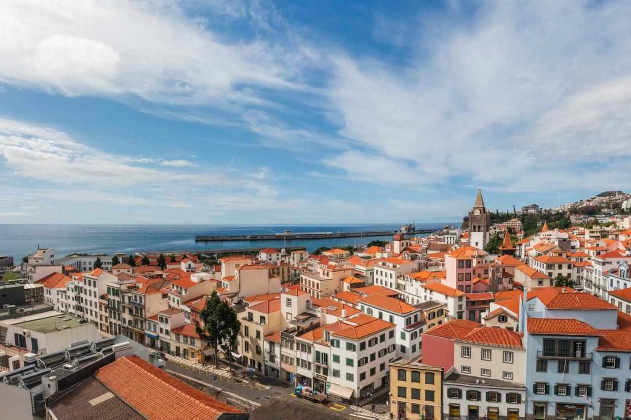 Apartamento con balcón