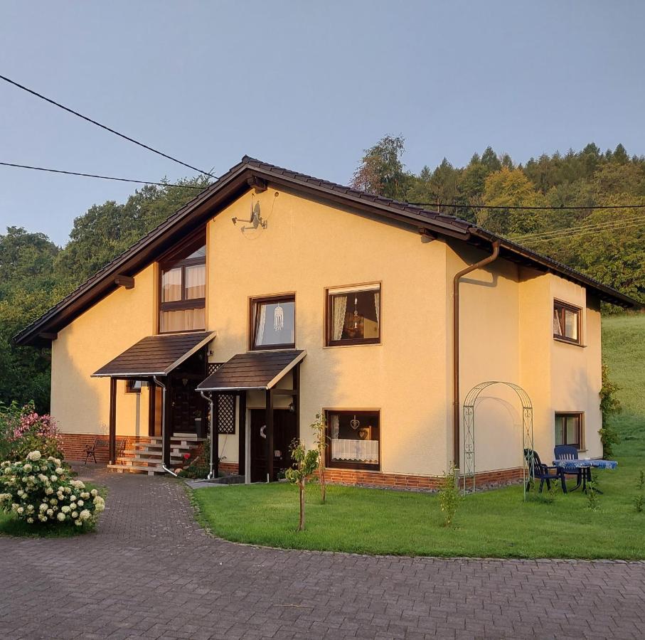 10 Bett Ferienwohnung Sonnenblume - Ferienwohnung Wengenroth