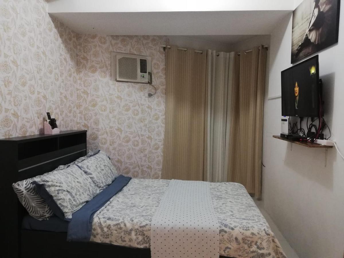 B&B Manila - Grand riviera suites Studio Type Only - Bed and Breakfast Manila
