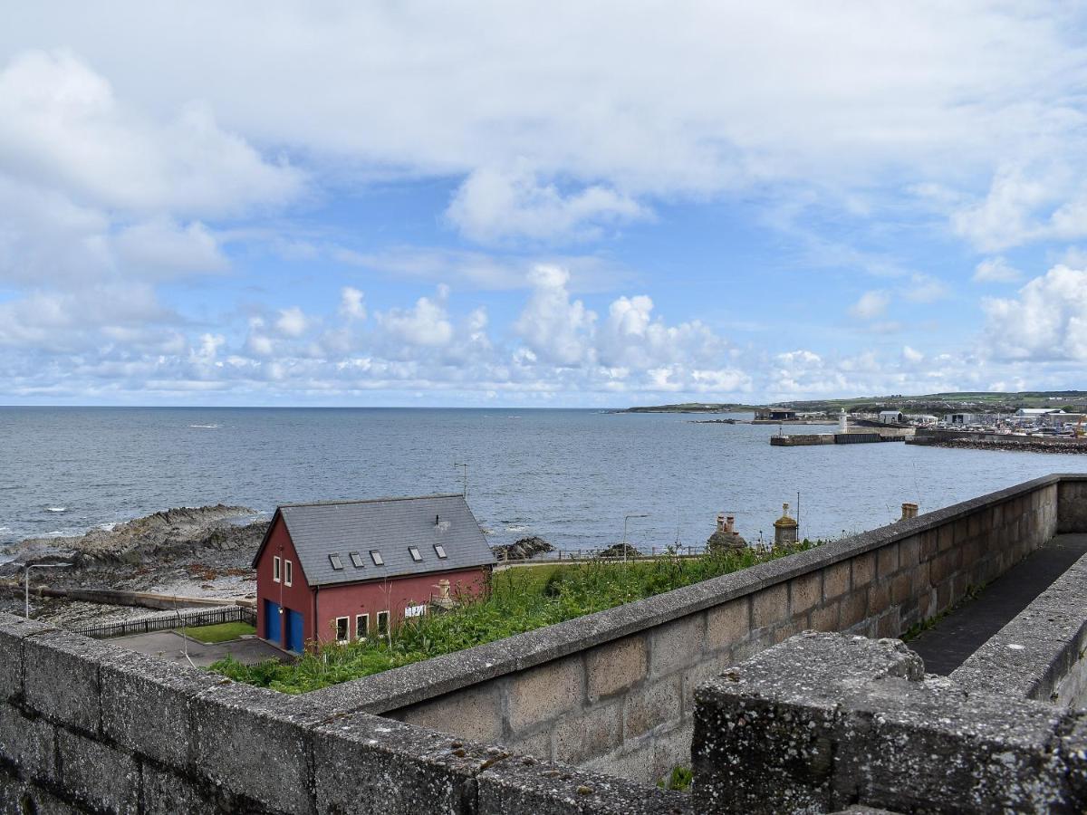 B&B Buckie - Sea Breeze Cottage - Bed and Breakfast Buckie