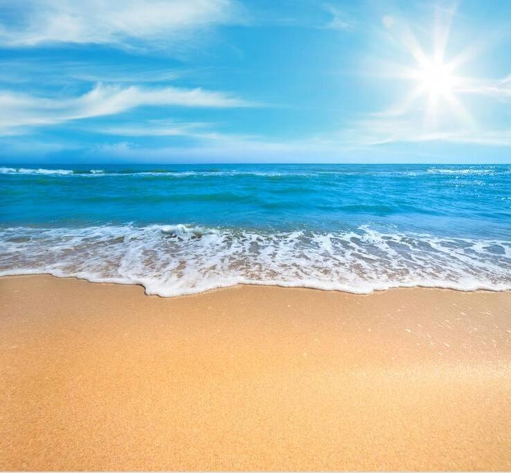 Shell Shores -Apartment with balcony, Sea views and private parking - Ferienwohnung Jeffreys Bay