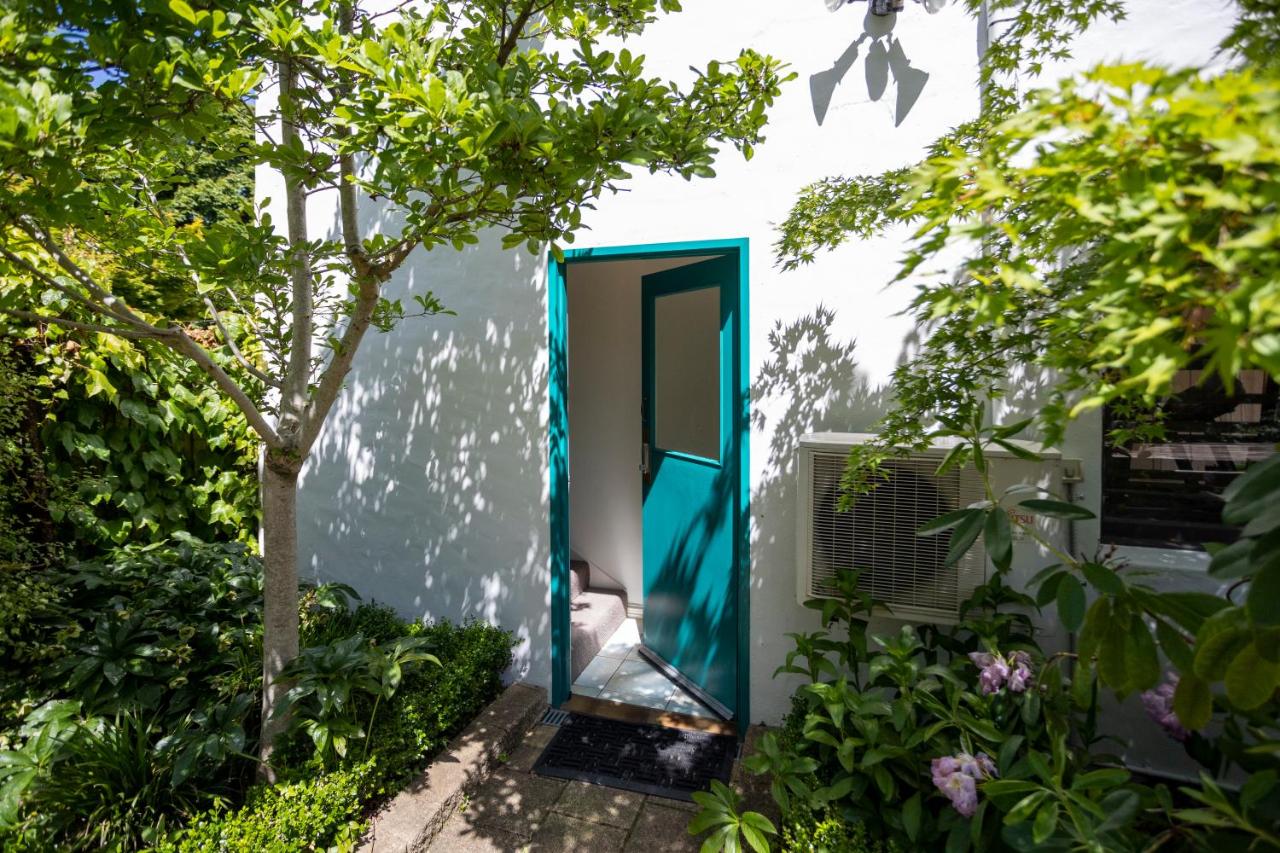Byng Street Garden Loft - Bed and Breakfast