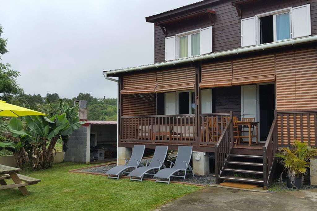 Chalet Floricia974, meublé de tourisme - B&B Saint-Paul