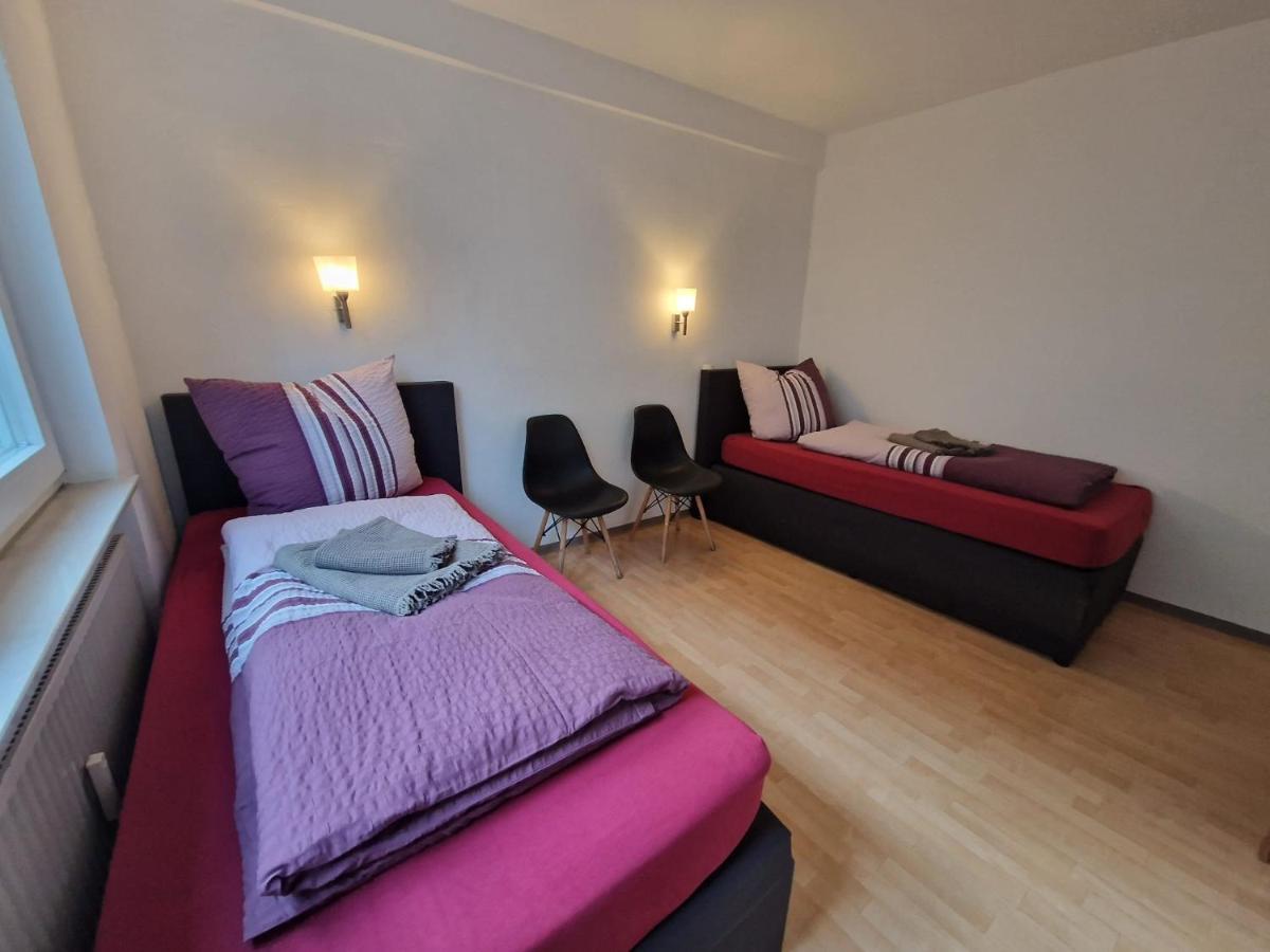 Gemütliche 3 Zimmer Wohnung im Herzen Wendelsteins bei Nürnberg - Messenähe, Christkindlesmarkt - B&B