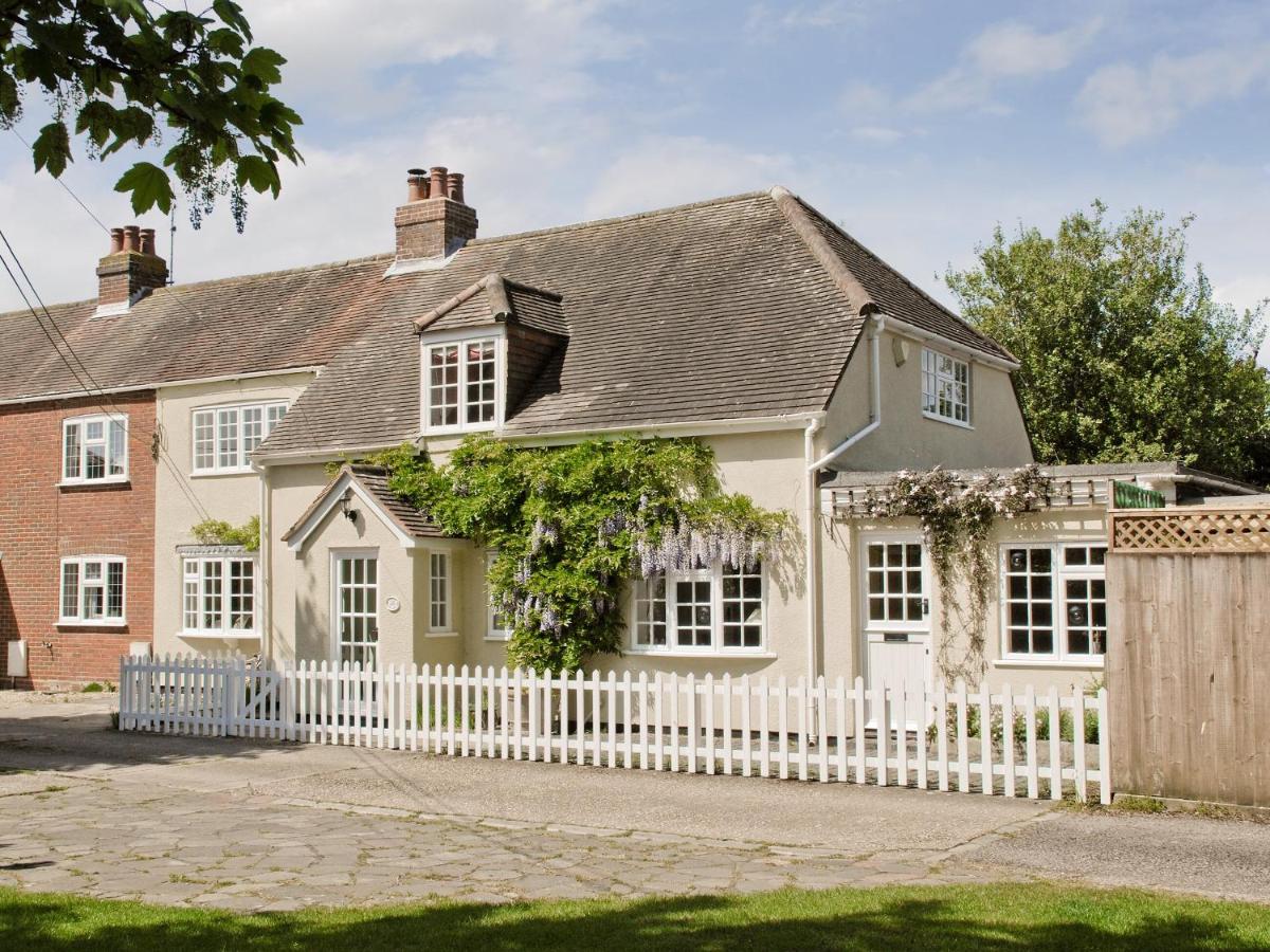 B&B Lymington - The Bothy - Bed and Breakfast Lymington