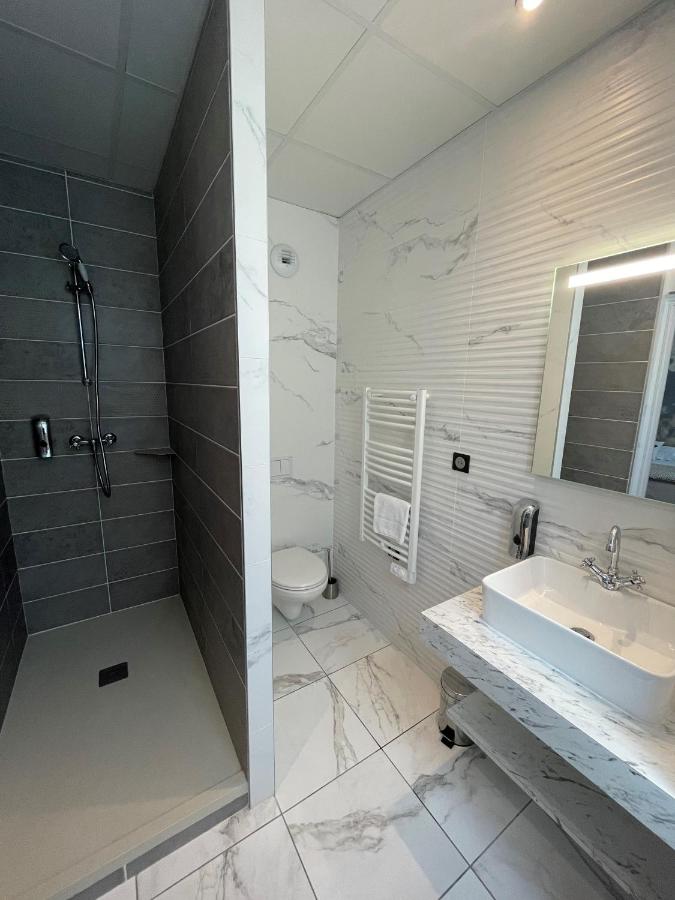 Chambre Double ou Lits Jumeaux - Vue sur Jardin