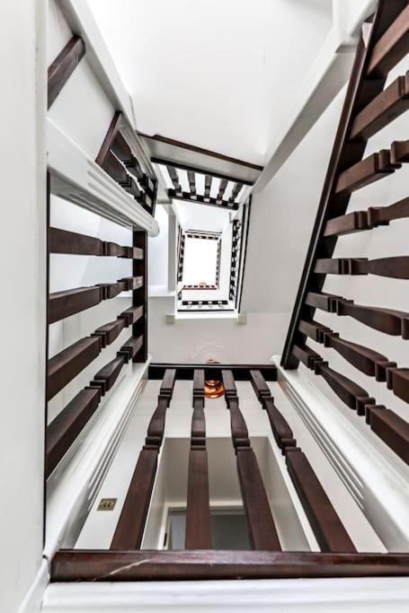 Entire 3 Bedroom House Contractors Families Relocators - Chambres d’hôtes