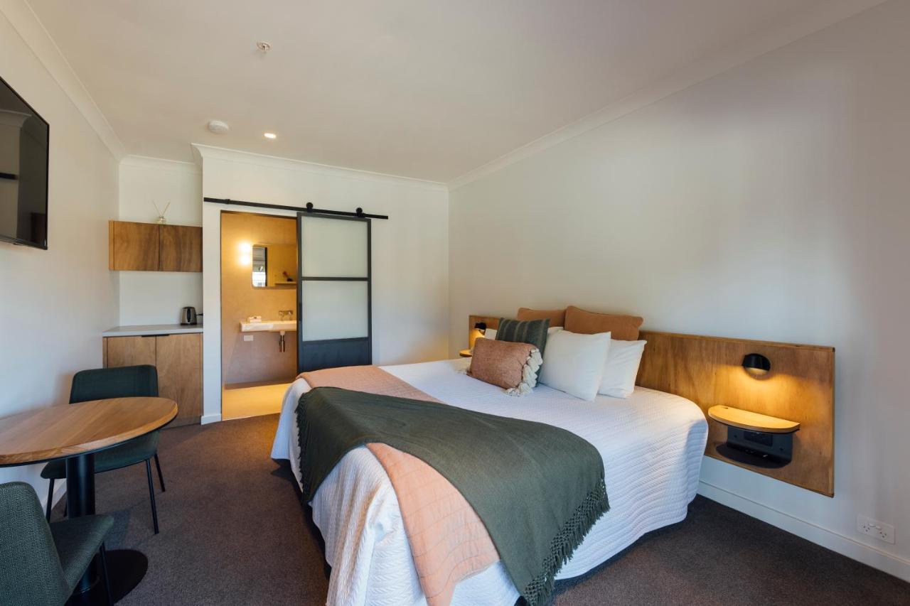 Eleven - Bed and Breakfast