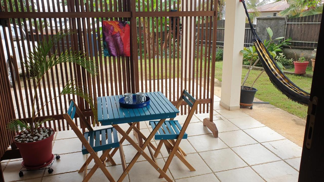 Le Cocon du rocher - face à la mer, accès piscine privée - B&B Beau Soleil