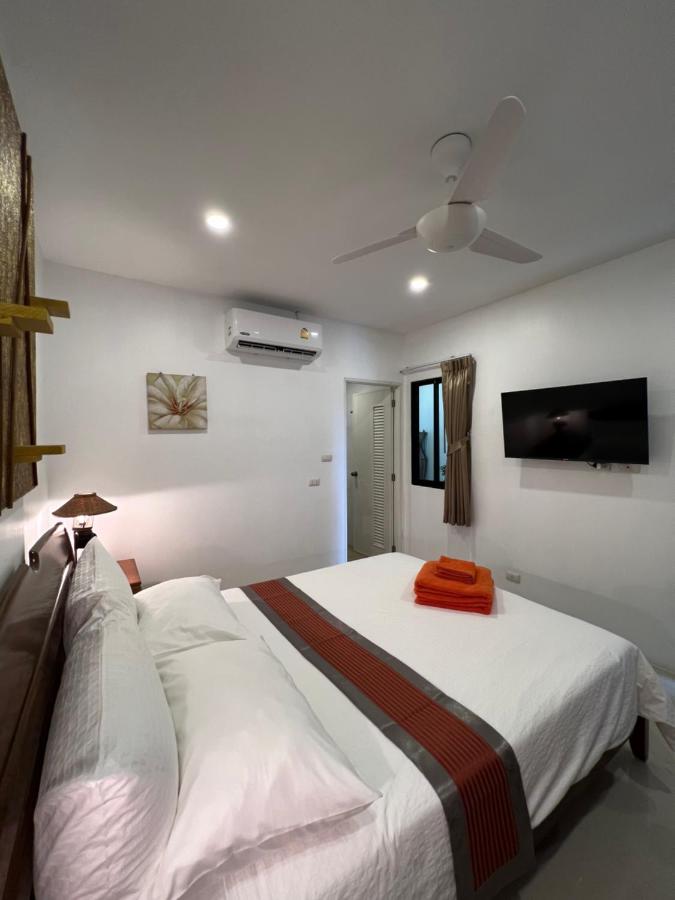 Deluxe Double Room with Shower