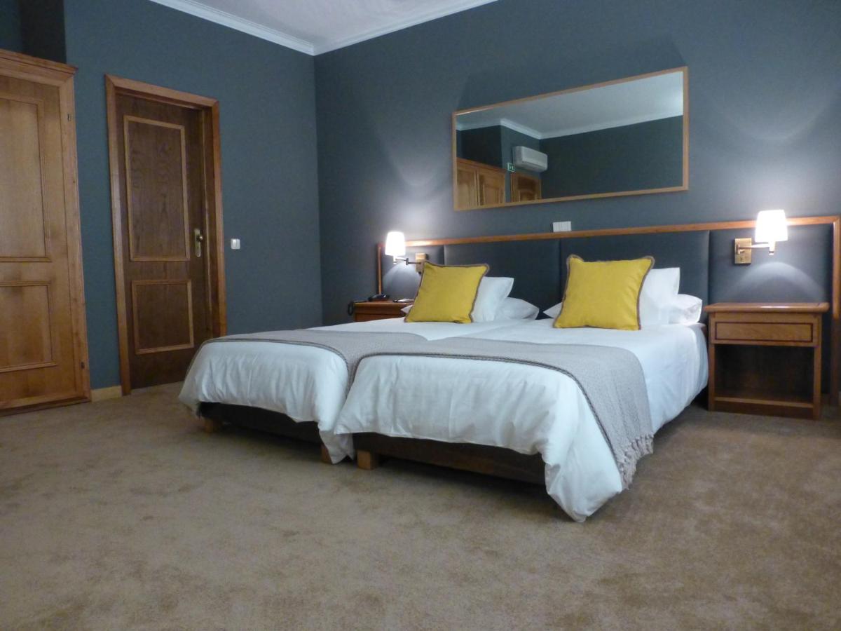 Zweibettzimmer
