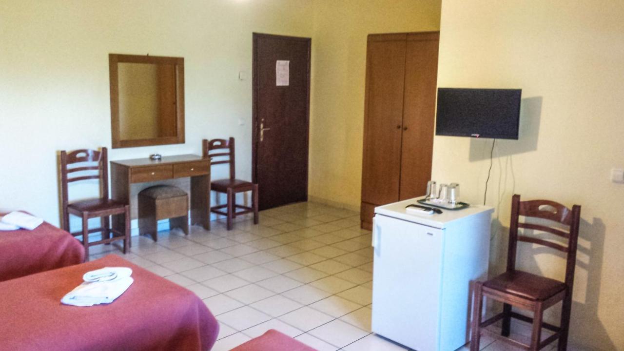 Vierbettzimmer mit Blick auf Meteora