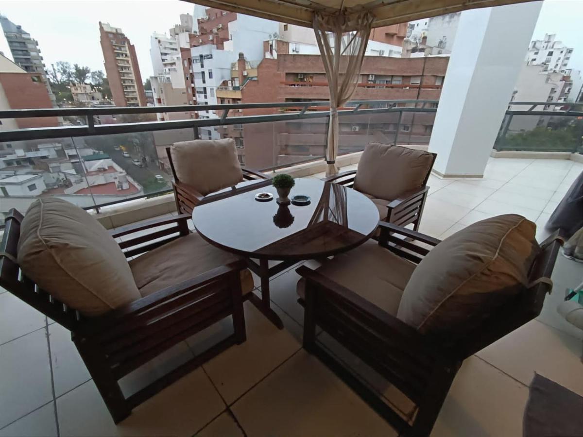 ESPACIO C CRISOL Plaza España - B&B